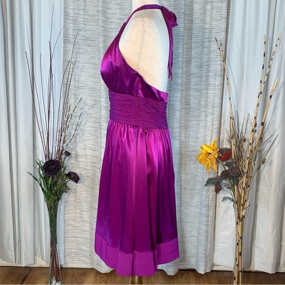 Adrianna Papell solid purple flowing halter evening party dress. - Picture 5 of 16
